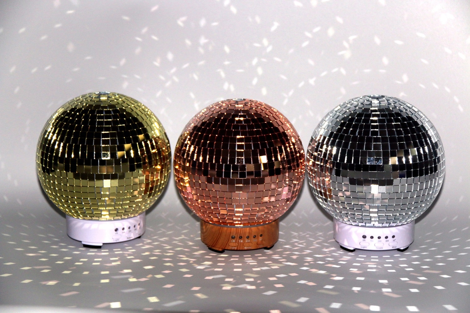 How to use the disco ball diffuser?