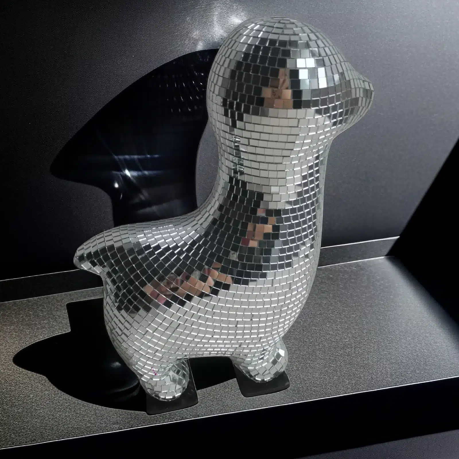 disco alpaca statue