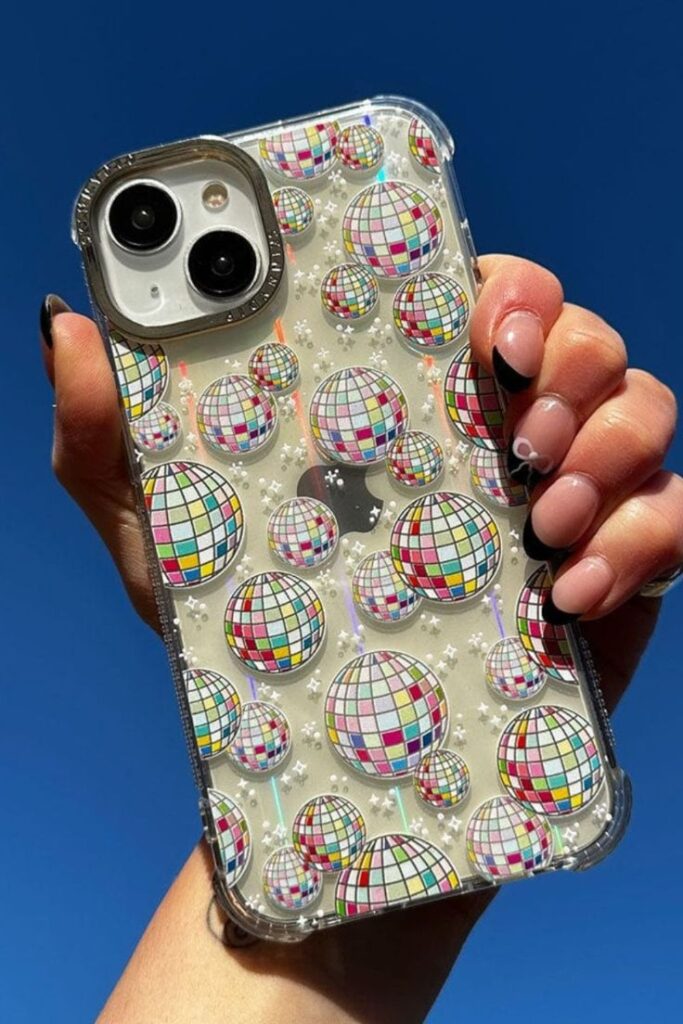 How to craft a disco ball-inspired phone case